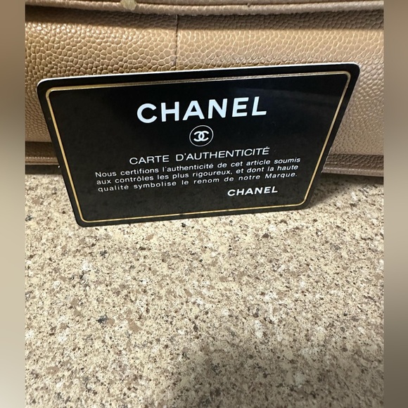 Old medium Chanel boy bag - Picture 13 of 13